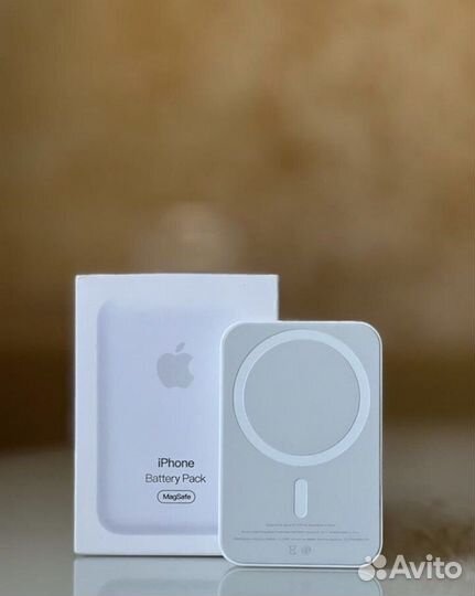 Паурбанк iPhone MagSafe Power Bank магнитный