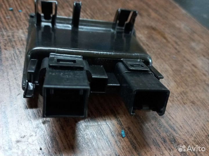 Разём AUX Volvo XC60