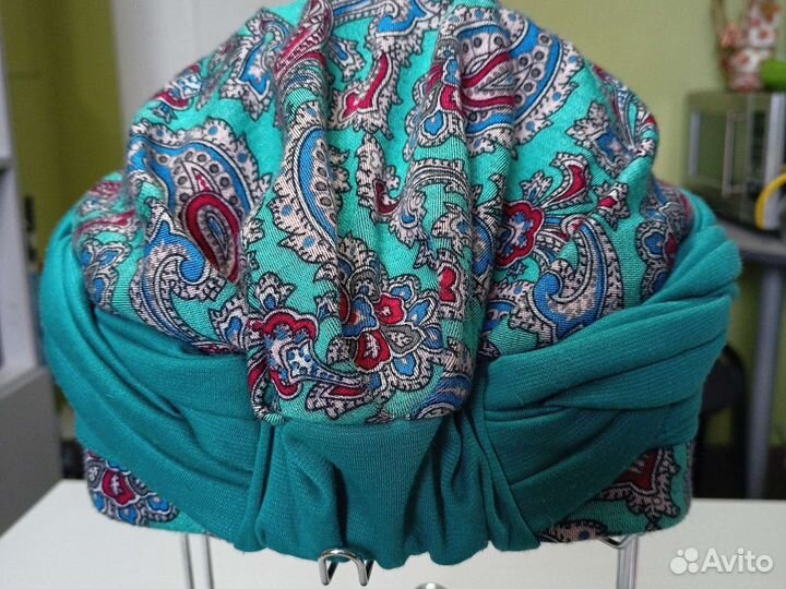 Головные уборы женские