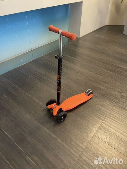 Самокат maxi micro