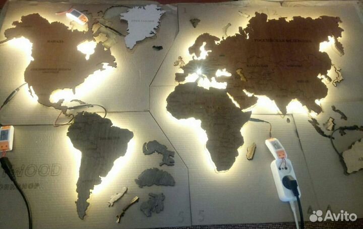Карта Мира из шпона березы без подложки с подсветк