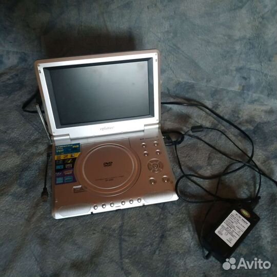 Портативный видеопроигрыватель