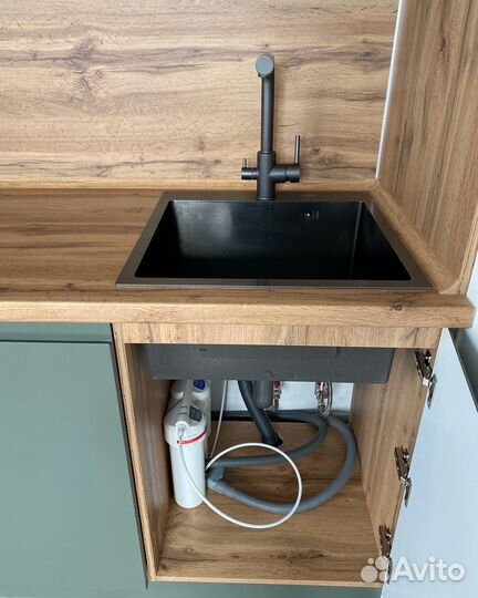 Кухня на прямую от фабрики Дия