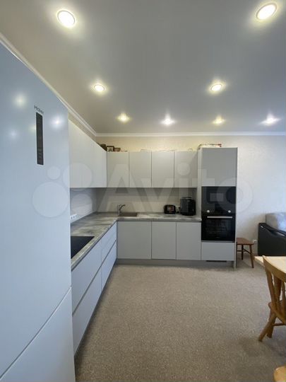 2-к. квартира, 62 м², 5/18 эт.