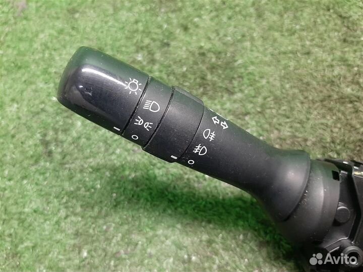 Подрулевой переключатель поворотов Toyota Verso R