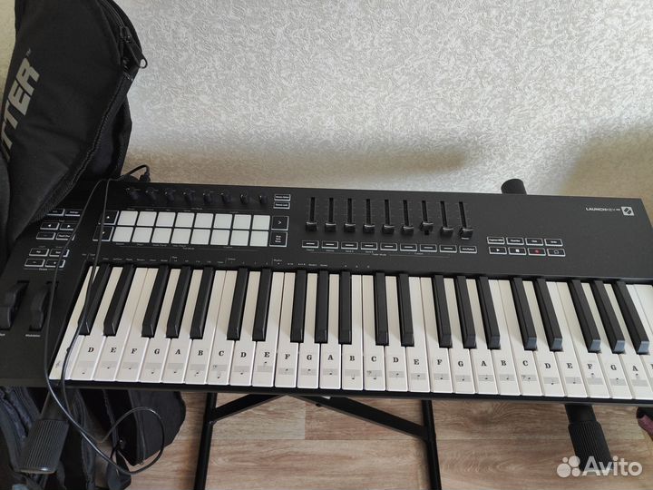 Novation launchkey 49 mk3