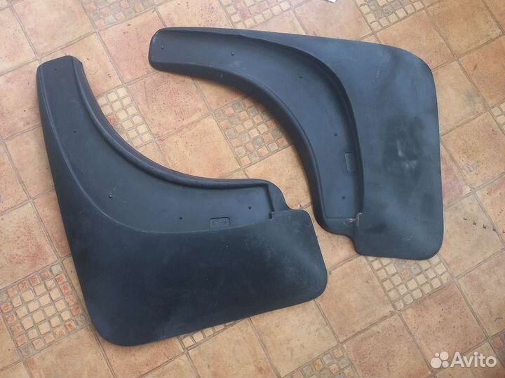 Брызговики задние Фольксваген Туарег 2010