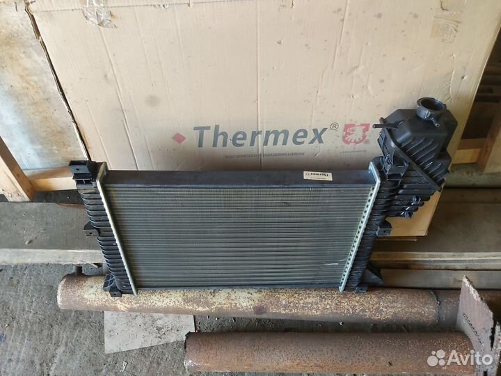 Радиатор охлаждения mercedes sprinter 901-903