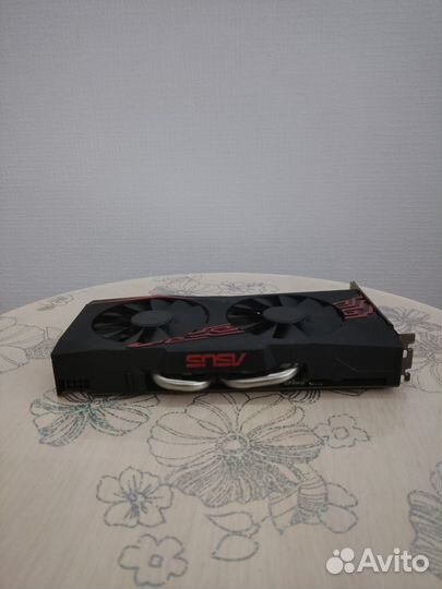 Видеокарта Asus RX 570 4gb