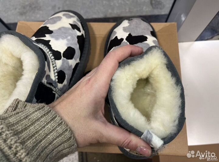 Ugg australia classic mini