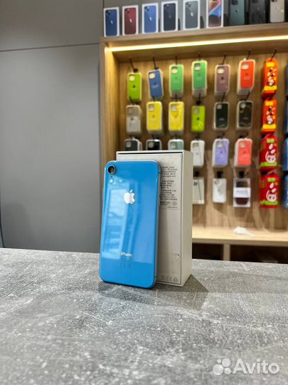 iPhone Xr, 64 ГБ