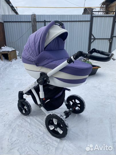 Продам коляску 3 в 1
