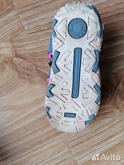 Сандали для девочки