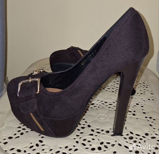 Туфли женские 37 размер новые