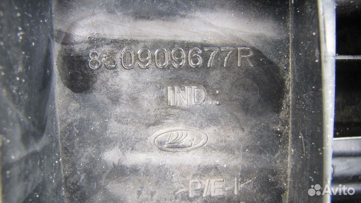 LADA X-Ray бампер задний усилитель 2015+