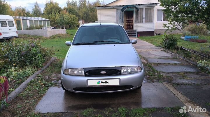 Ford Fiesta 1.2 МТ, 1997, 225 000 км