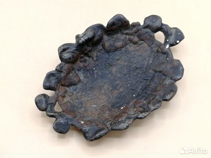 Каслинское литье Пепельница корзинка с жуком 1957