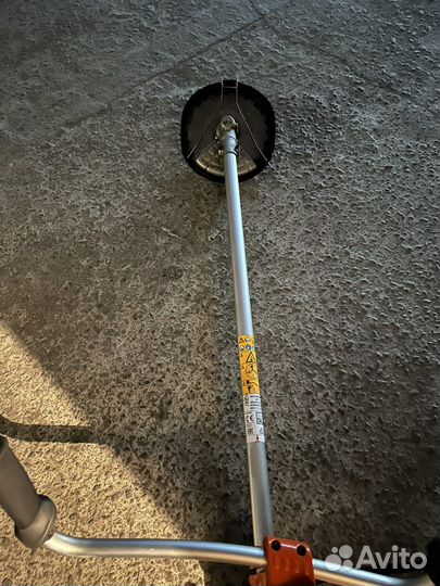 Кусторез хускварна 545 FX