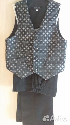 Жилет с брюками