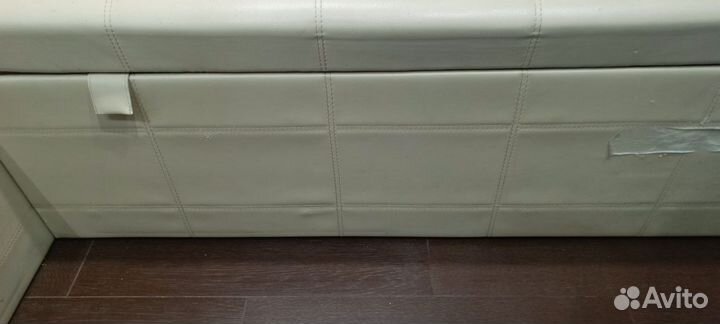 Кухонный диван