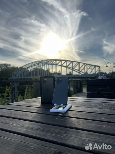 iPhone 11 Pro, 64 ГБ