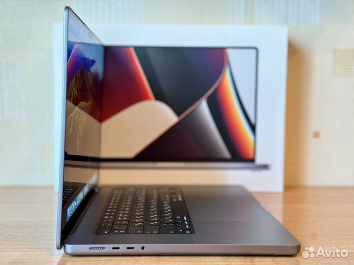 Apple MacBook Pro 16 М1 Pro 16/512