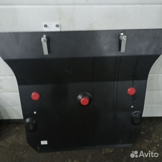 Mercedes benz C 200 защита двигателя