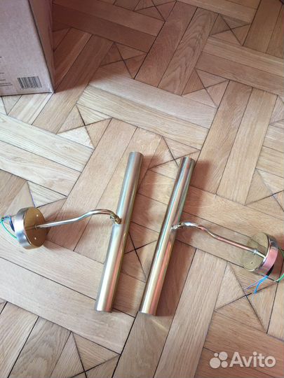 Светилтники настенный для освещения картин и тд