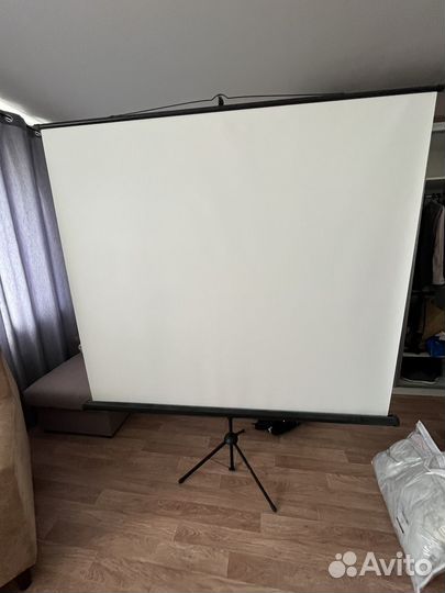 Экран для проектора