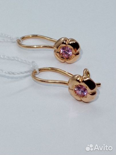 Серьги с синтетическим камнем Золото