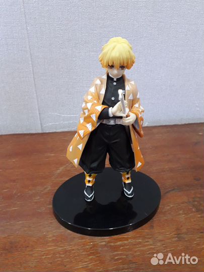 Фигурка Зеницу из аниме крд