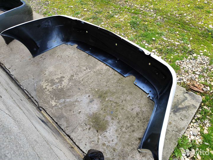 Бампер Задний Приора дорестайл.(седан)