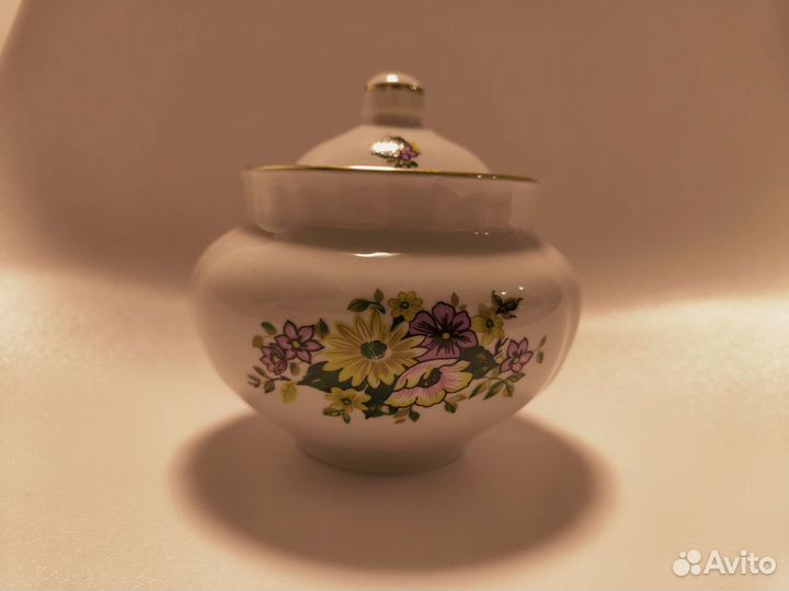 Чайные пары, сахарница. Фарфор СССР