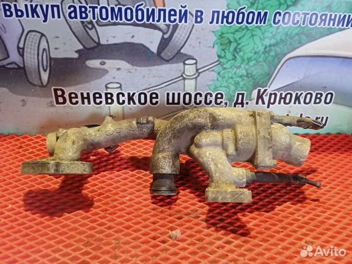 Корпус термостата Kia Sorento