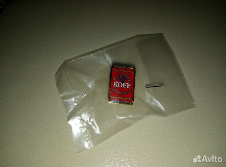 Корпоративный значек,работника пивного завода