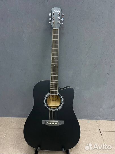 Гитара Fabio