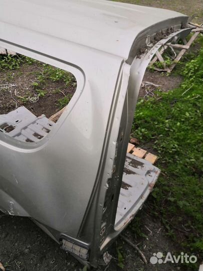 Крыло Лада Ларгус