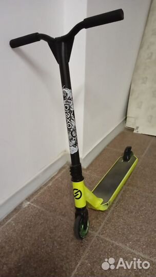 Трюковой самокат oxelo