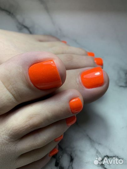 Аппаратный маникюр