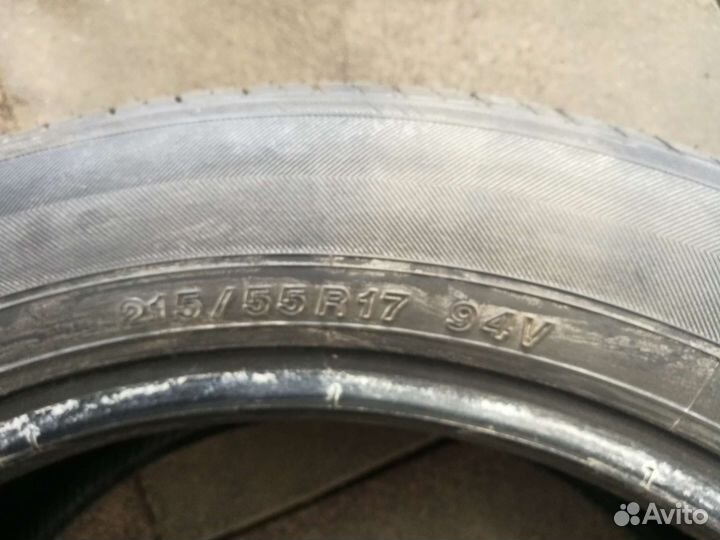 Yokohama BluEarth E70BZ 215/55 R17 94V
