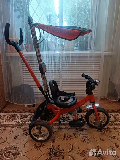 Детский трехколесный велосипед