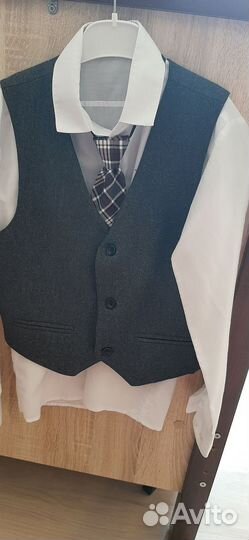 Школьный костюм