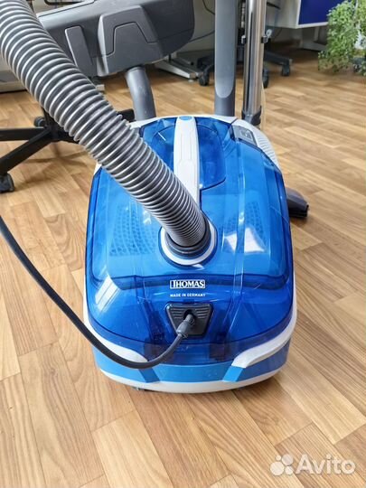 Моющий пылесос thomas