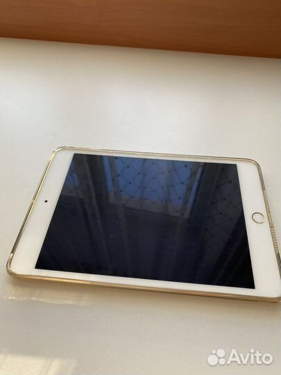iPad mini 4