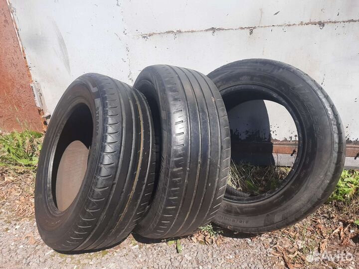 Viatti Strada Asimmetrico 215/60 R16