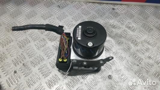 Блок ABS BMW 3 E90/E91 (LPH01KW01)