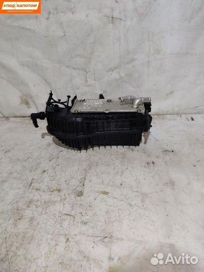 Впускной коллектор Volkswagen Golf 6 (2008 - 2012)