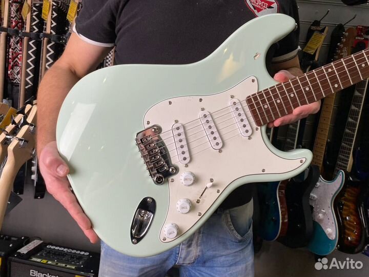G&L Tribute Legacy Surf Green Jatoba