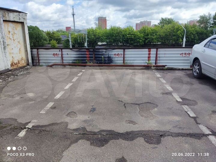 Машиноместо, 15 м²