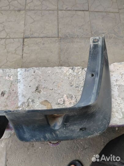 Оригинальные брызговики Mitsubishi Outlander 3